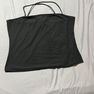 Black cropped tank top